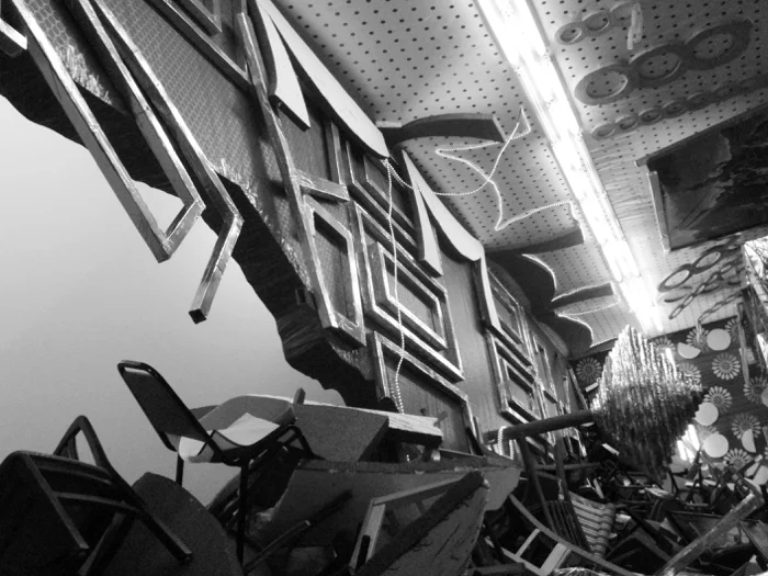 Томас Хиршхорн, «Конкордия», 2012. Предоставлено Barbara Gladstone Gallery