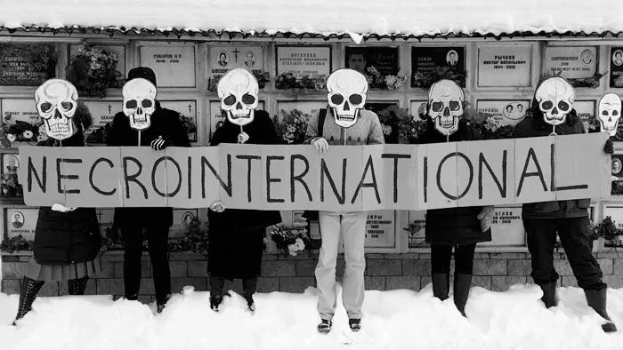 Партия мертвых «Некроинтернационал», 2019. Кадр из фильма Ветты Кирилловой «Революция умерла, да здравствует революция!», 2019. Предоставлено автором текста
