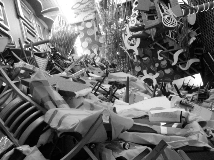 Томас Хиршхорн, «Конкордия», 2012. Предоставлено Barbara Gladstone Gallery