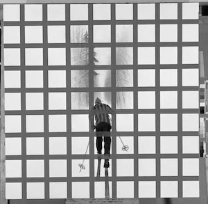 Эрик Булатов «Лыжник», 1971–1972. Предоставлено pop/off/art gallery.