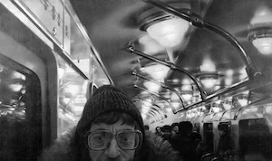 Семен Файбисович «Поэт Лев Рубинштейн». Из цикла «Московский метрополитен им. Ленина», 1987. Предоставлено художником.