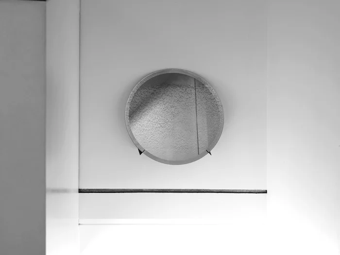 Александра Сухарева «Без названия», 2013. Выставка Fusiform Gyros, Lisson gallery. Предоставлено художницей.