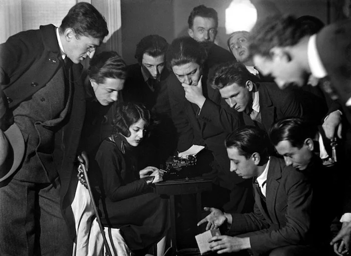 Ман Рэй «Waking Dream Seance», 1924.