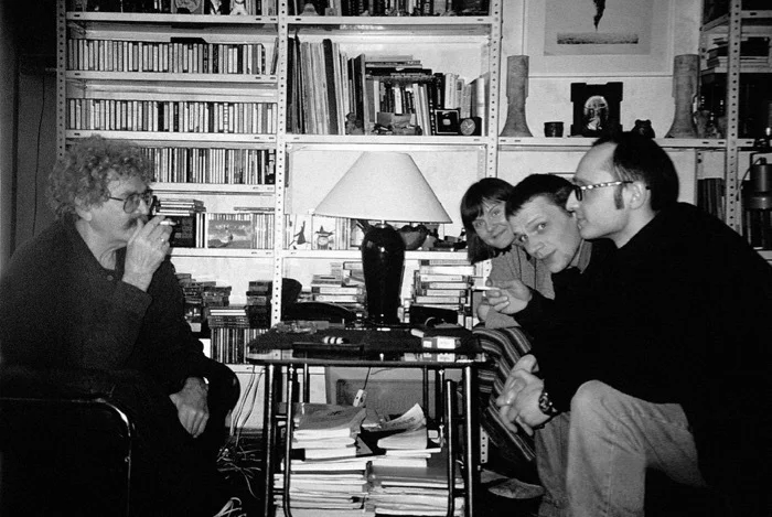 Юрий Соболев, Лиза Морозова, Сергей Никокошев, Константин Аджер. Дома у Юрия Соболева, 1997