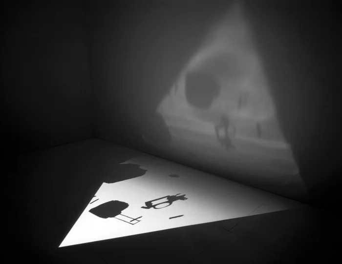 Пол Чан. «Пятый огонь». Из серии «Семь огней» (2005–2007), цифровая видеопроекция, 14 минут, 2007