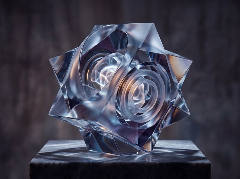Single Hero Geometric Sculpture In A Premium Modern Minimal Style