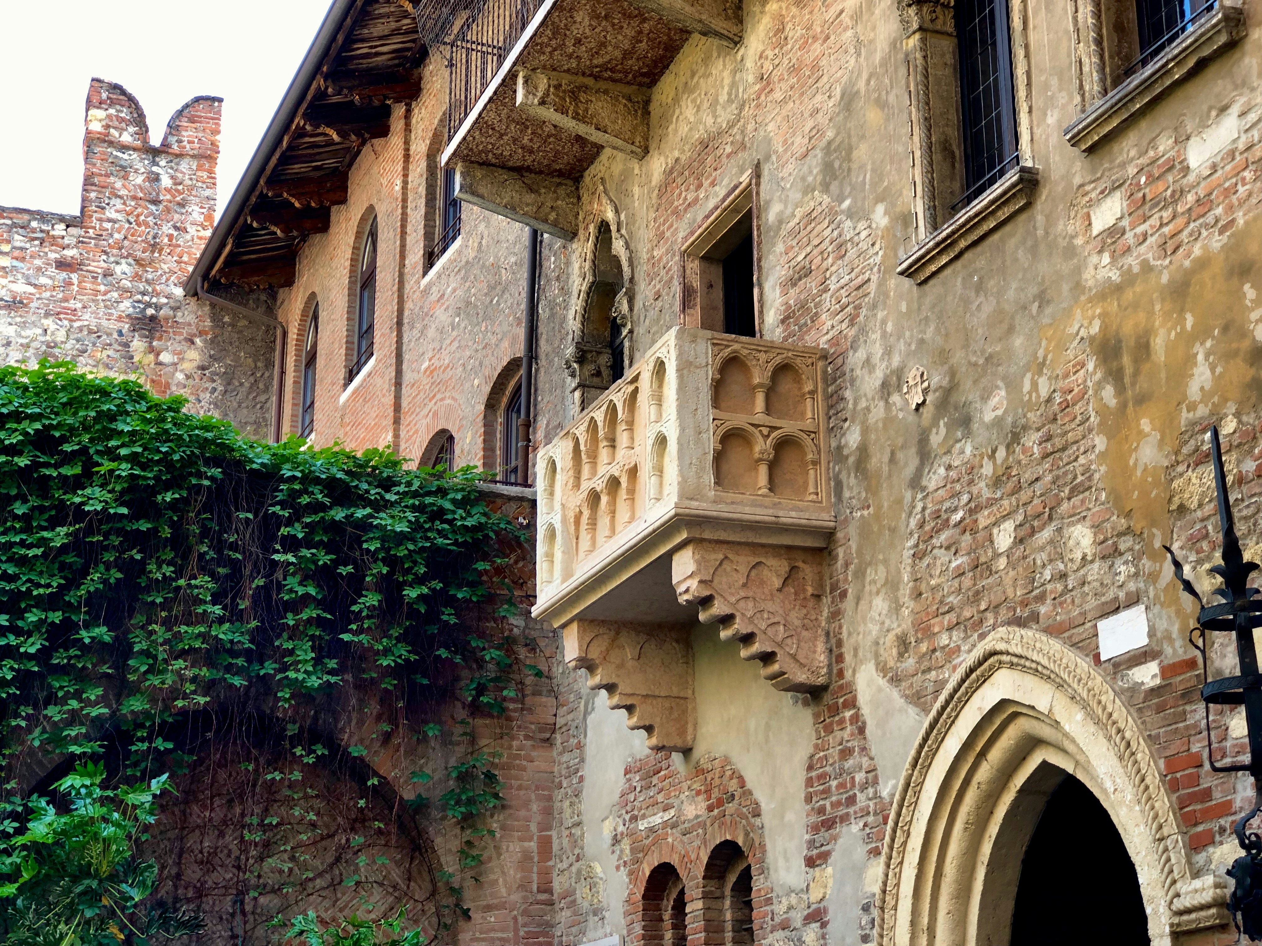 Timeless Romeo and Juliet Quotes That Still Resonate Today
