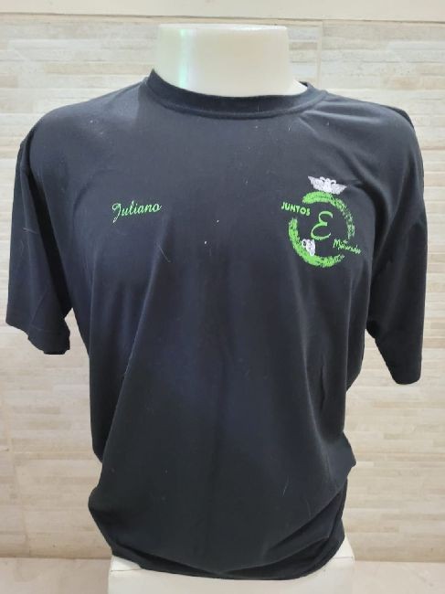 Camisetas J&M Preta