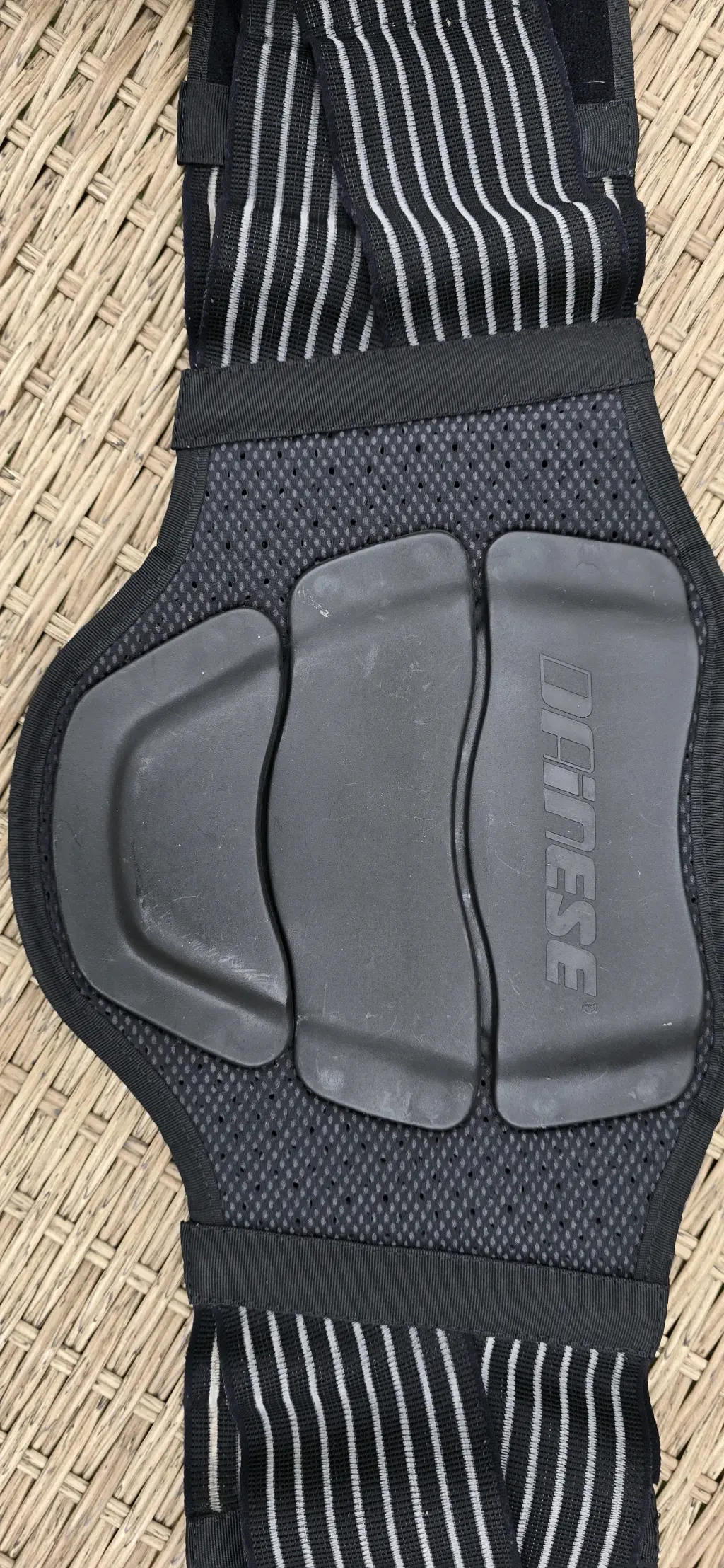 ceinture dorsale Dainese articulée