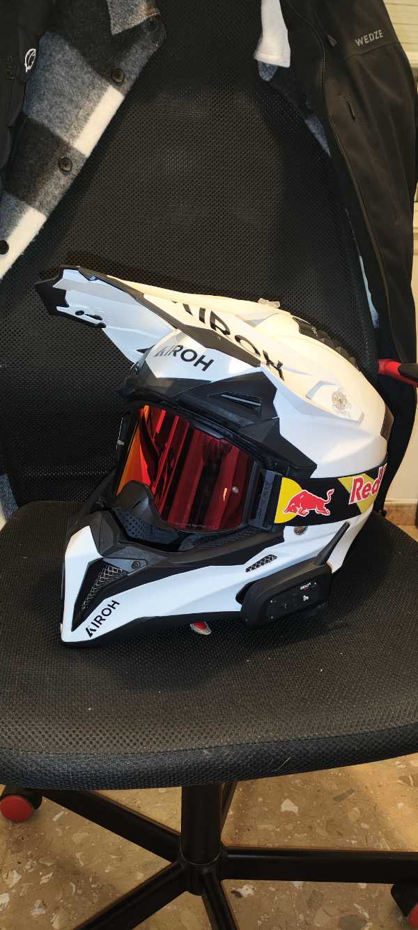 Airoh aviator 3 · 350 € | Se vende — Kando Riders