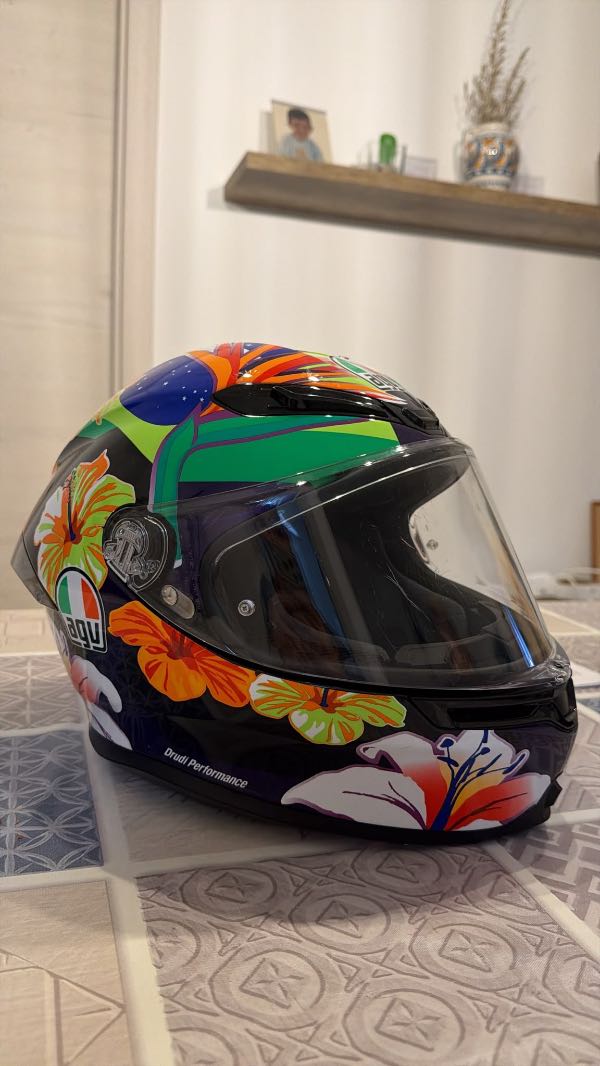 Casco AGV K6 · 260 € | Se vende — Kando Riders