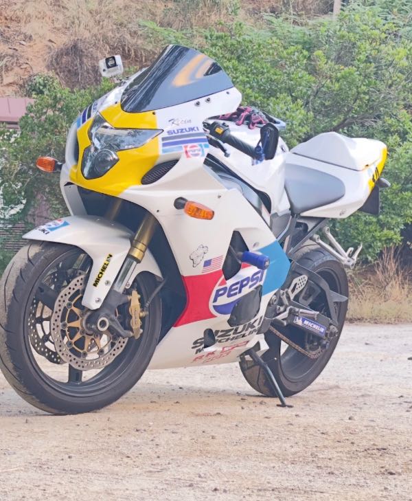 SUZUKI GSXR 600 K5 · 3200 € | Se vende — Kando Riders