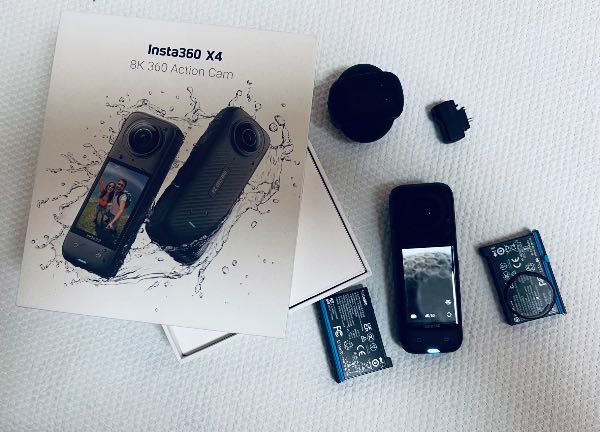 Insta360 X4 + 3 Bat Originales + Accesorios + Caja · 340 € | Se vende — Kando Riders