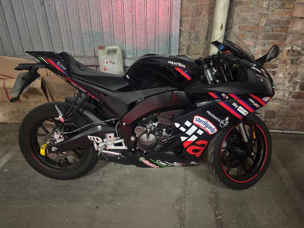 Aprilia rs 125 réplica Jorge martin · 4700 € | Se vende — Kando Riders
