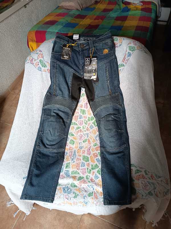 Pantalon Trilobite Parado · 120 € | Se vende — Kando Riders