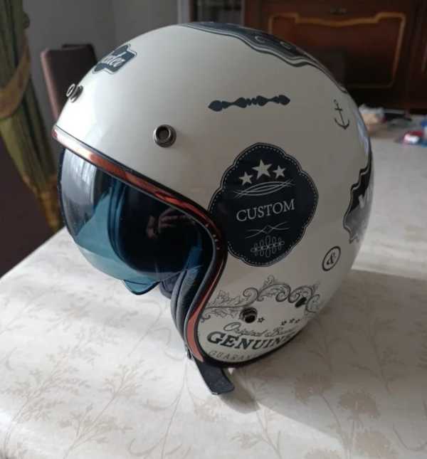 Casco Jet Dexter · 40 € | Se vende — Kando Riders