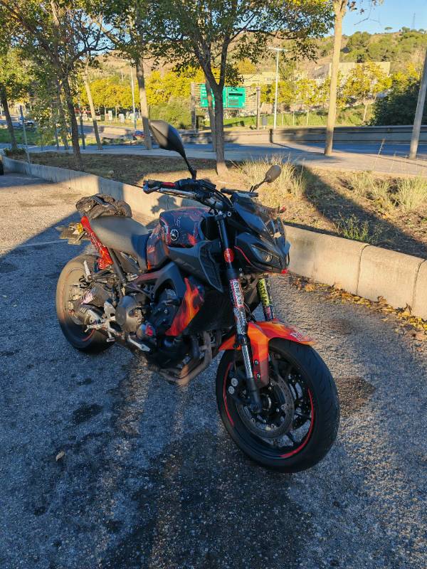 Yamaha MT 09 v2 · 6500 € | Se vende — Kando Riders