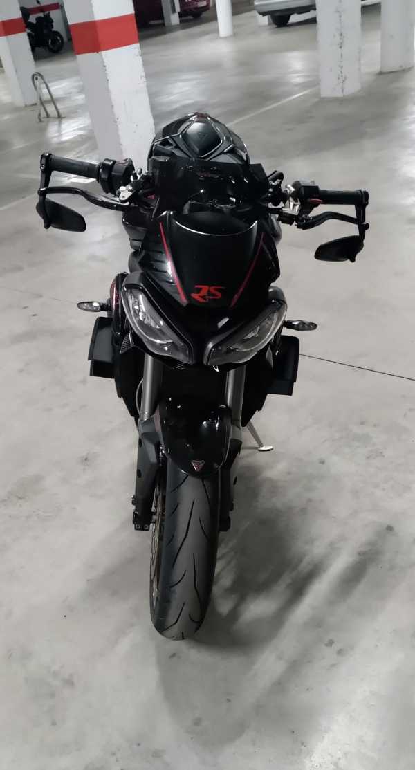 Triumph Street Triple 765RS 2022 · 7800 € | Se vende — Kando Riders