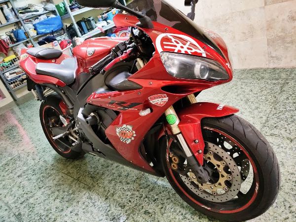Yamaha R1 2005 · 5000 € | Se vende — Kando Riders