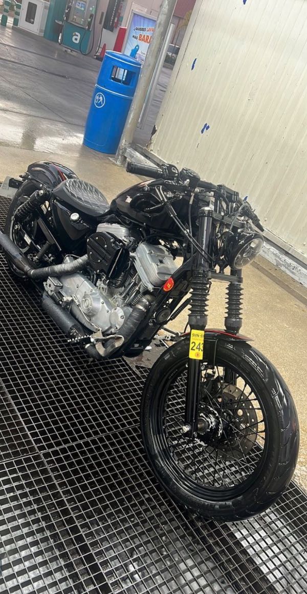 Sportster 883 edición 100aniversario  · 6200 € | Se vende — Kando Riders