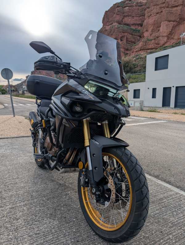 Moto voge 625 dsx  · 5800 € | Se vende — Kando Riders