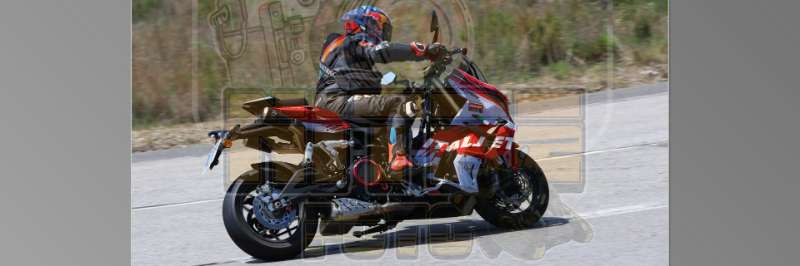 Quedada ITALJET · Barcelona, España | Ruta en moto — Kando Riders