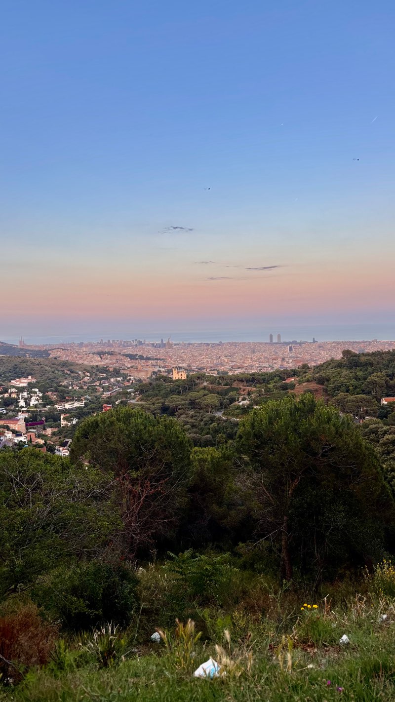 mirador de Molins🦦🦦 · Barcelona, España | Ruta en moto — Kando Riders