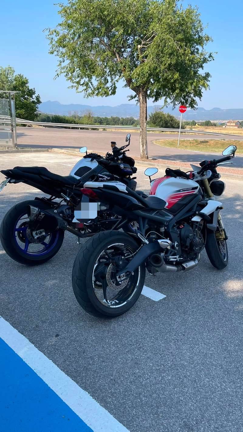 VIC > RIPOLL > GIRONA> VIC · Barcelona, España | Ruta en moto — Kando Riders