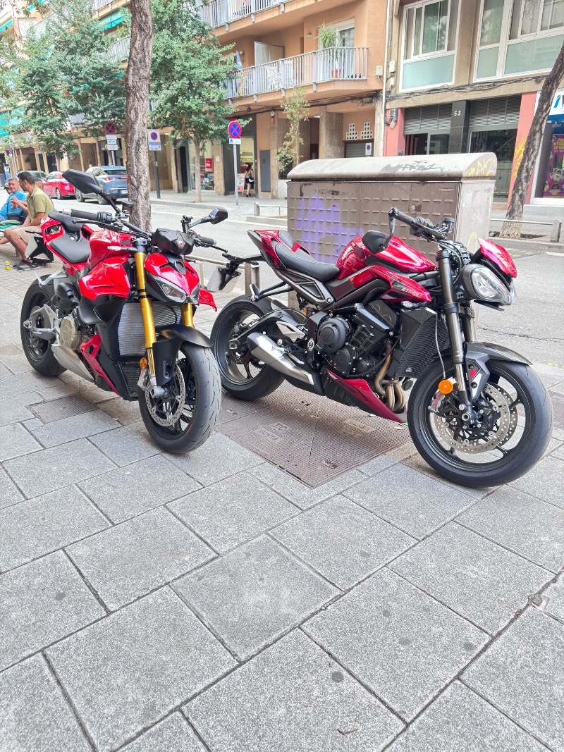 Ruta de las buenas  · Barcelona, España | Quedada motera — Kando Riders
