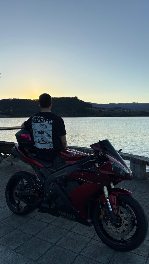 Castrelo de Miño · España | Ruta en moto — Kando Riders