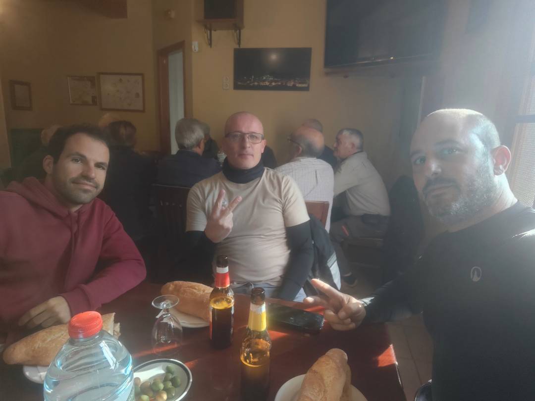Fotos de la ruta: Ruta circular tuejar-la torre,tuejar almuerzo -resta… | Alejandro81 — Kando Riders