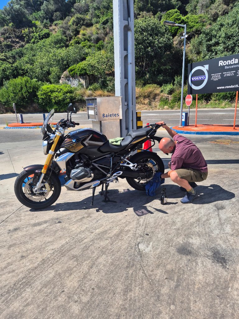 Muy buenas! Me acabo de unir al club. Soy Diego, vengo de una F800R y … | Diego — Kando Riders