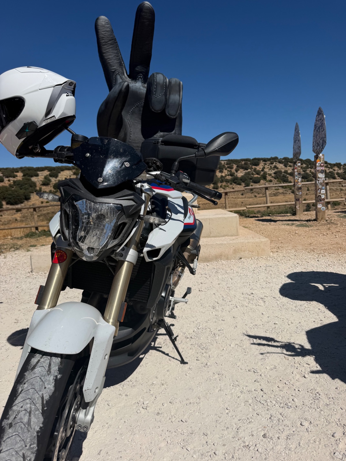 Ruta del Silencio 🏍️🤘 Un fin de semana de buenos amigos, muchas curv… | Sergi saiz — Kando Riders