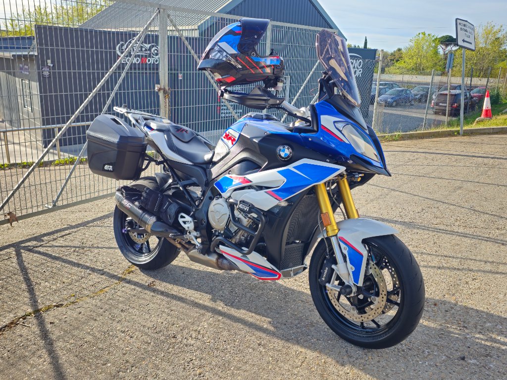 Se me caen los p*** dedos de las manos 🥶😆🤟...a ver si asoma un poco… | Adrian — Kando Riders