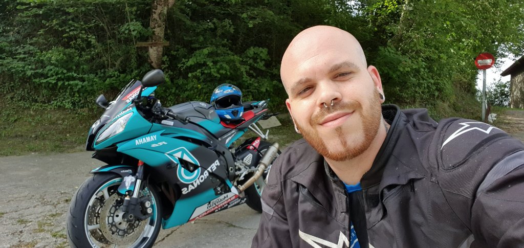 A quien madruga dios le ayuda 🤣 #Gassssoterapiaa La llosa del cavall … | Eric — Kando Riders