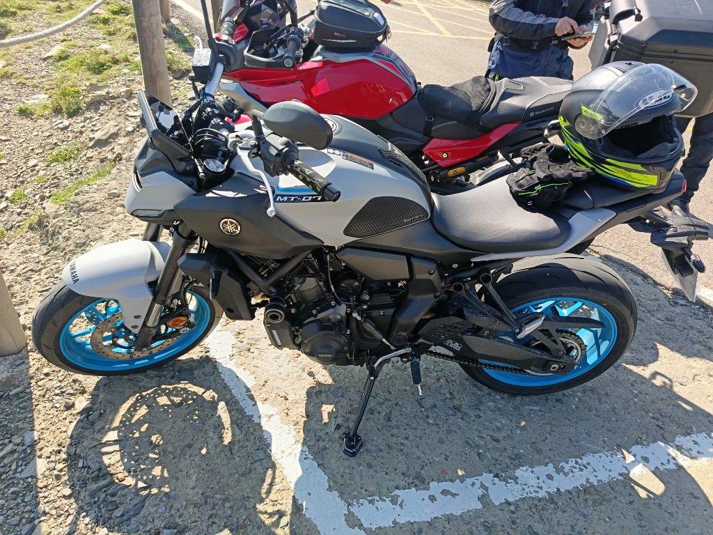 Buenas compañeros, está noche le han robado la moto a un amigo, es una… | Dani_86XR — Kando Riders