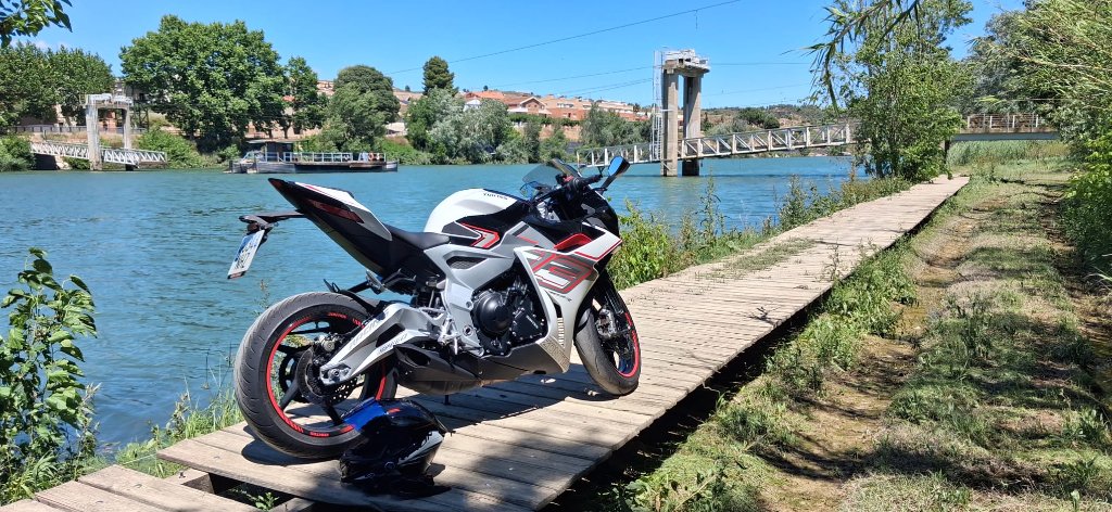 Hola soy de reus, y busco salidas en grupo y buen ambiente no soy espe… | Fran — Kando Riders
