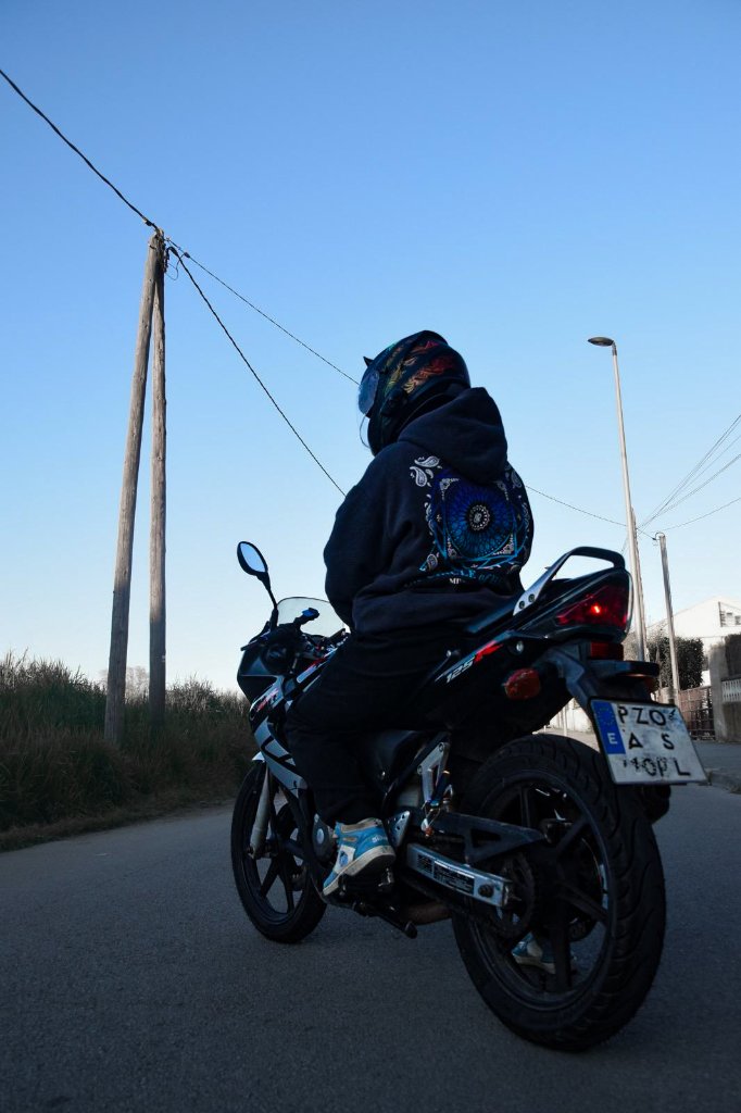 Deja de llorar por lo que has perdido, y lucha por proteger lo que aún… | Mey Pitufah — Kando Riders