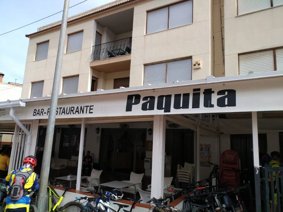 Bar Restaurante Paquita · Eslida, Castellón, España | Bar motero — Kando Riders