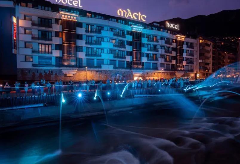 Aparthotel Màgic Andorra by Nexta **** · Andorra la Vella, Andorra la Vella, Andorra | Alojamiento motero — Kando Riders