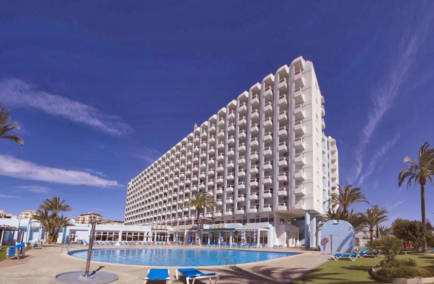 Hotel Poseidón Playas de Guardamar · Campomar, Alicante, España | Alojamiento motero — Kando Riders