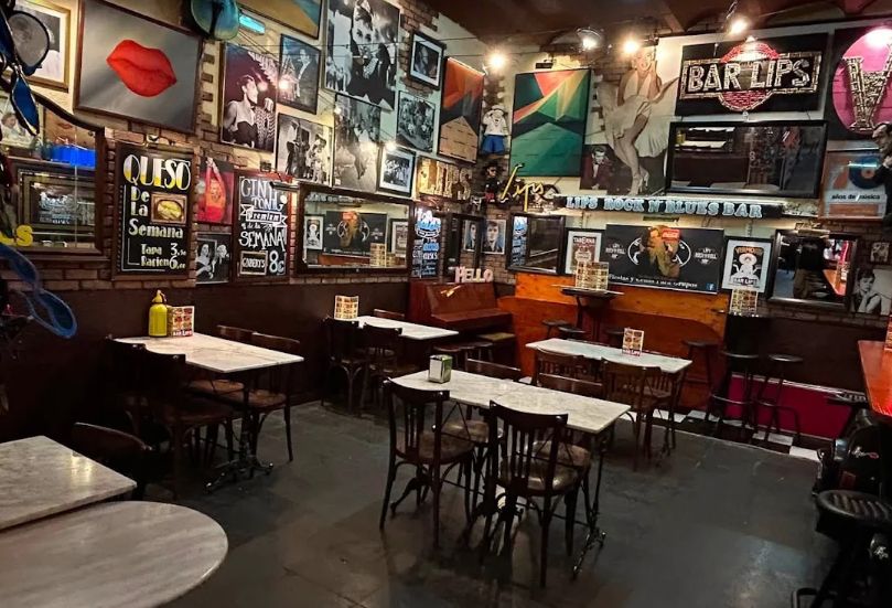Bar Lips · Barcelona, Cataluña, España | Bar motero — Kando Riders