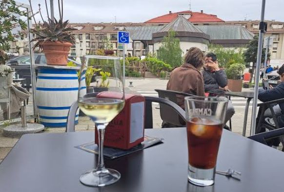El Celler de Noa · Castelldefels, Cataluña, España | Bar motero — Kando Riders