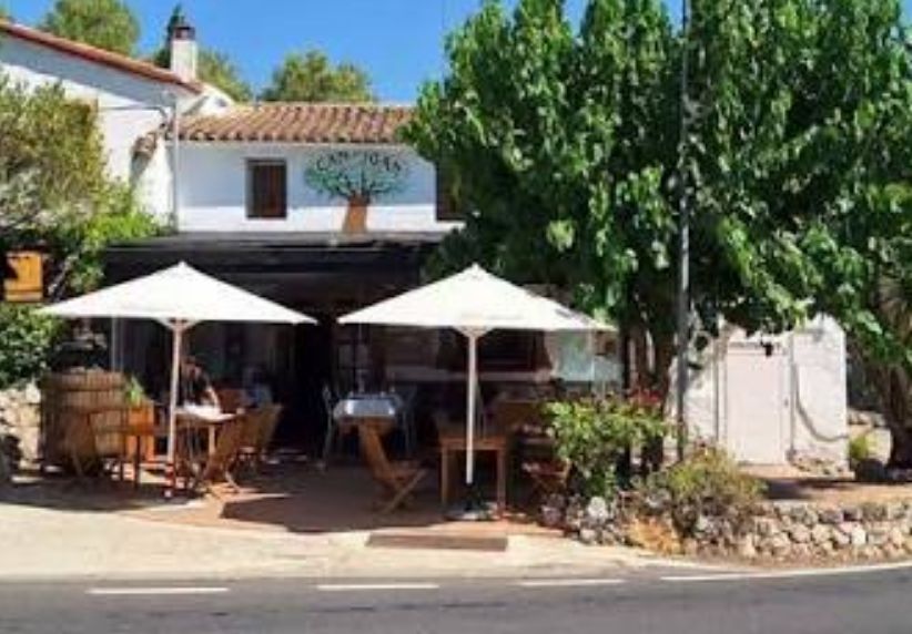 Can Joan La Curva Màgica · Olesa de Bonesvalls, Cataluña, España | Bar motero — Kando Riders