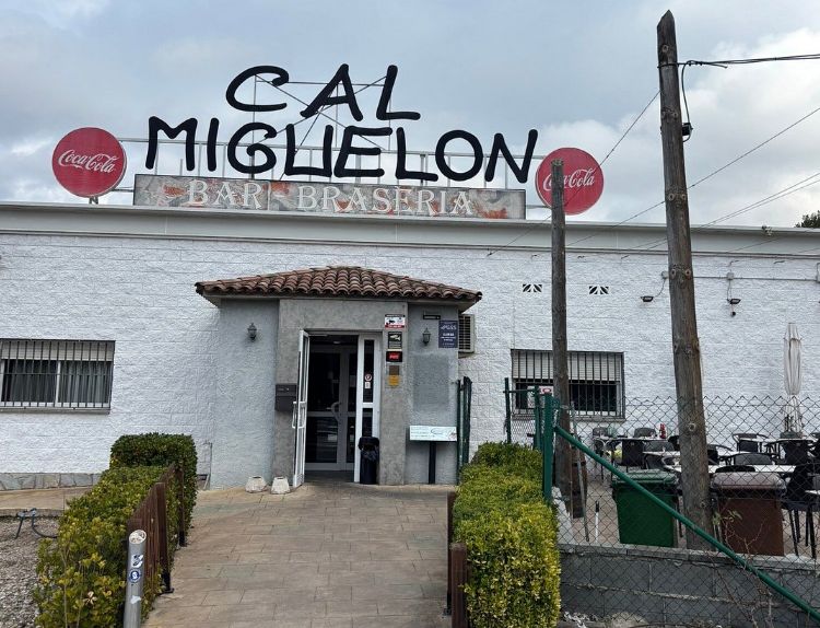 Cal Miguelon · Vacarisses, Cataluña, España | Bar motero — Kando Riders