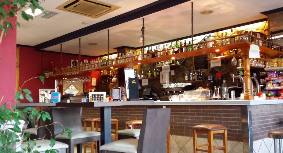 Restaurante Danus · Tordera, Cataluña, España | Bar motero — Kando Riders
