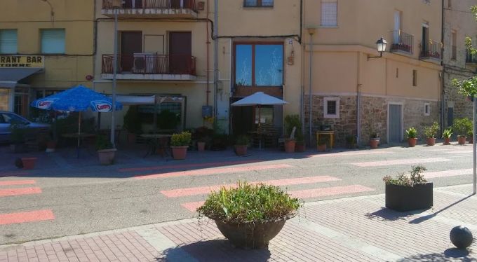 Restaurant Can Pep · Castellfollit de Riubregós, Cataluña, España | Bar motero — Kando Riders