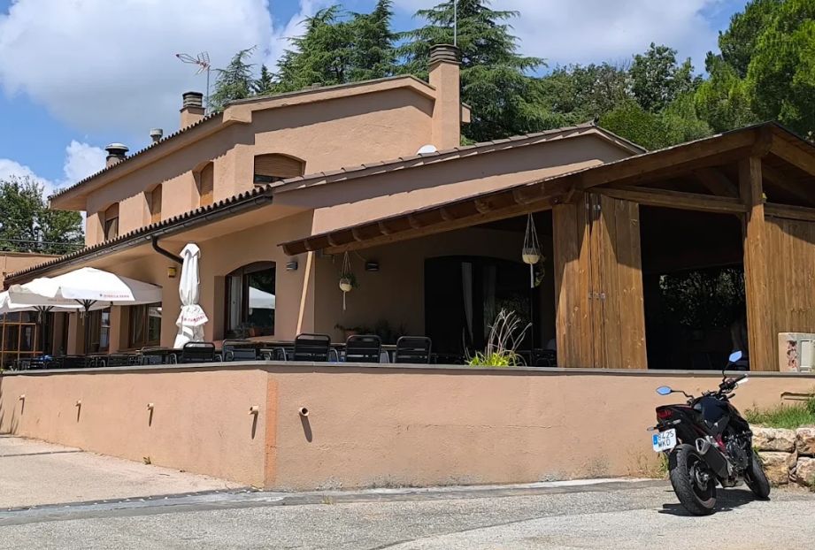 Restaurant Braseria Muntanyola · Muntanyola, Cataluña, España | Bar motero — Kando Riders