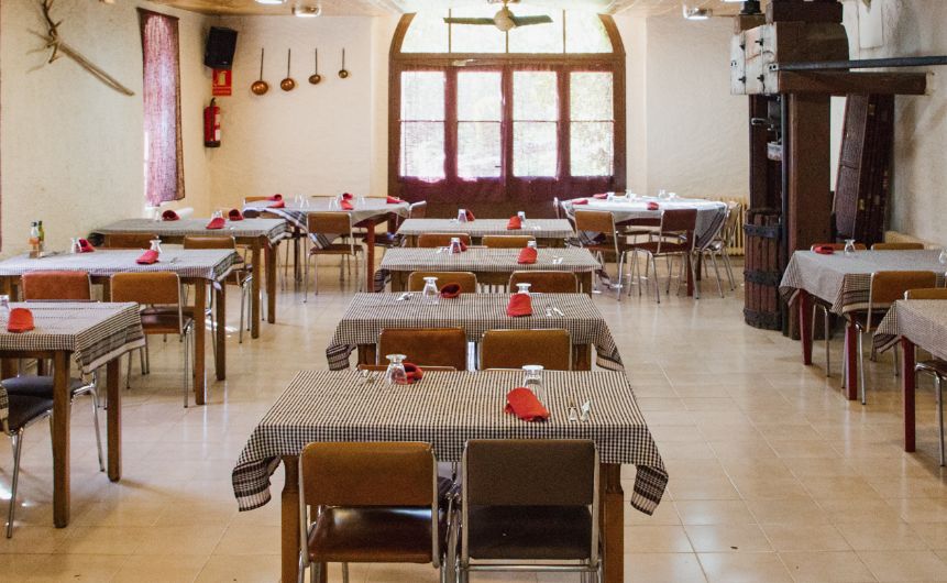 Pensió Restaurant Cardener · Cardona, Cataluña, España | Bar motero — Kando Riders