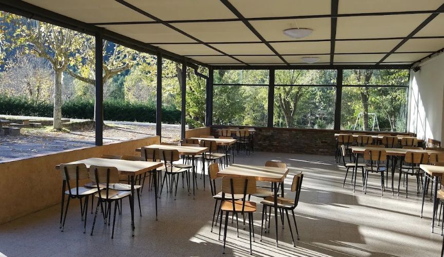 Hostal Cobert de Puigcercós · Borredà, Cataluña, España | Bar motero — Kando Riders